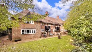 Photo 3- click for photo gallery